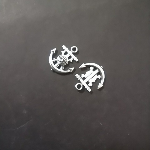 Zawieszka – kotwica, średnica 19×22 mm, masa 20 g, ±15 szt.