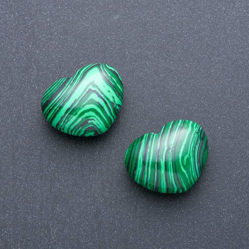 Suvenirowe serce z malachitu ±21 × 27 mm