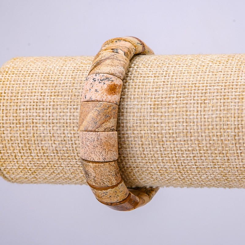 Bransoletka na gumce z jaspisem pejzażowym, średnica 15×12 mm, obwód 18 cm