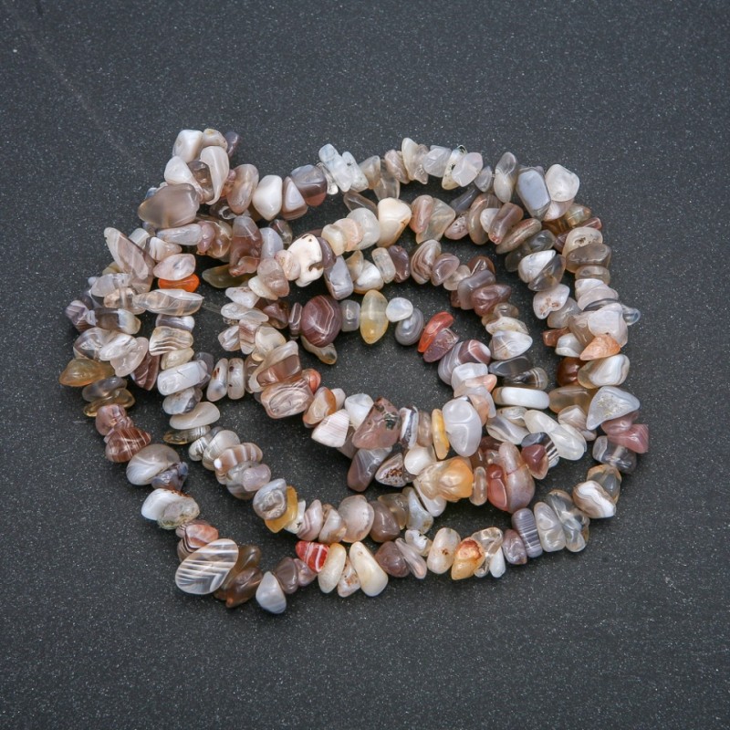 Nitka z agatu Botswany – drobiny, średnica 8×4 mm, długość 84 cm +