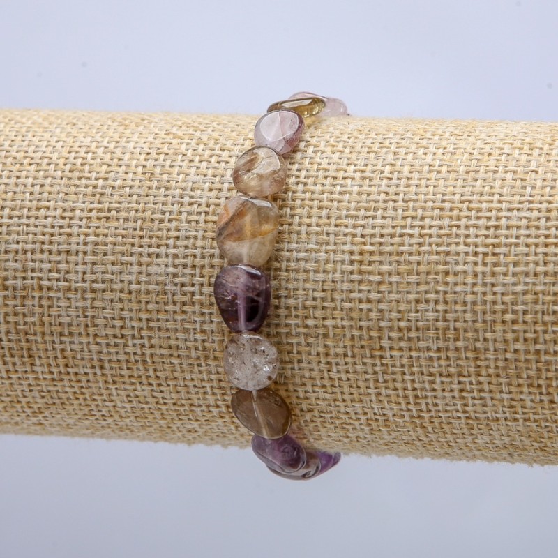 Bransoletka na gumce z naturalnego ametrynu fasetowanego, średnica 8×10 mm, obwód 18 cm +