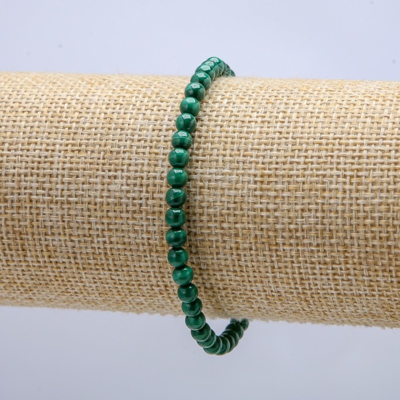 Bransoletka na gumce z naturalnym malachitem, gładka kulka o średnicy 4 mm, długość 18 cm +