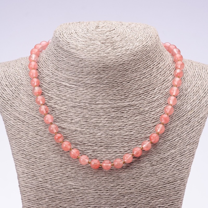 Naszyjnik z naturalnego chalcedonu, gładkie kuleczki o średnicy 8 mm, długość 45 cm