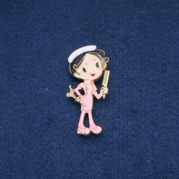 Broszka Fryzjer, kolorowa emalia, złoty metal 47×24 mm +