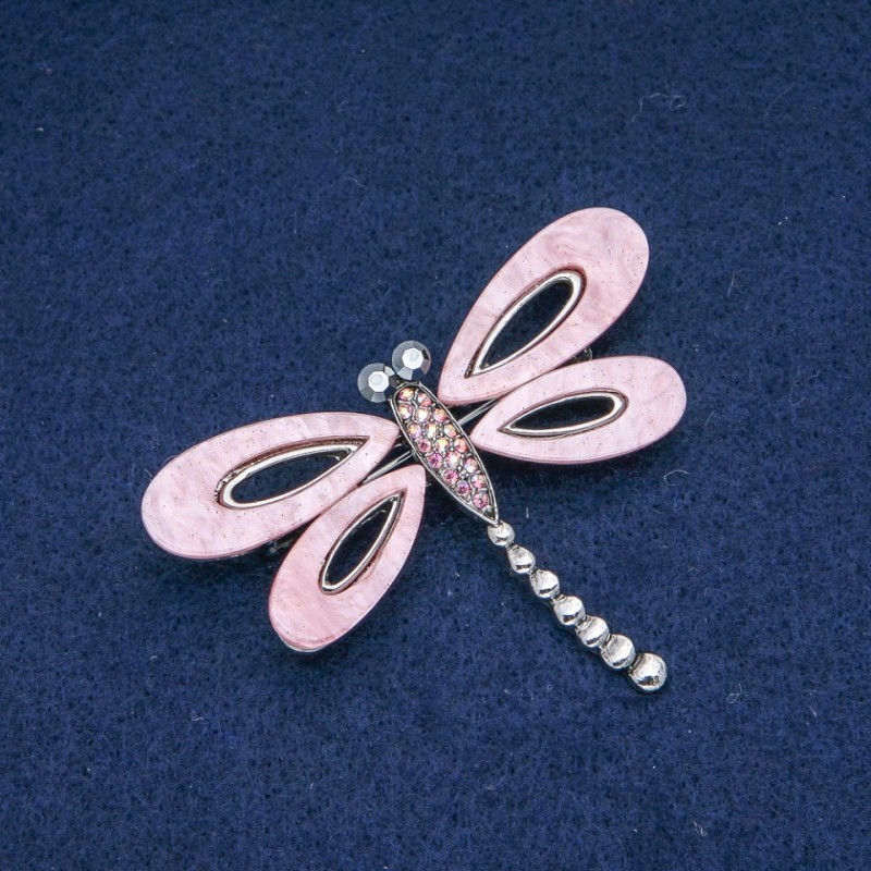 Broszka «Babka» różowy perłowy, różowe odcienie benzynowe i szare strass, metal srebrzysty 62×45 mm +
