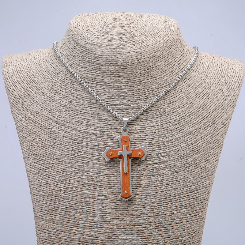 Wisiorek Krzyż 65×35 mm na łańcuszku, długość 65 cm, srebrzysty metal, drewno