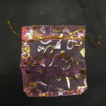 Saszetka z organzy różowa z złotymi sercami i sznureczkami, 120×100 mm, 100 szt.