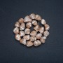 Koraliki na nici w naturalnym beżu. Perłowy koralik soczewkowy, średnica 19×12 mm, długość 41 cm +