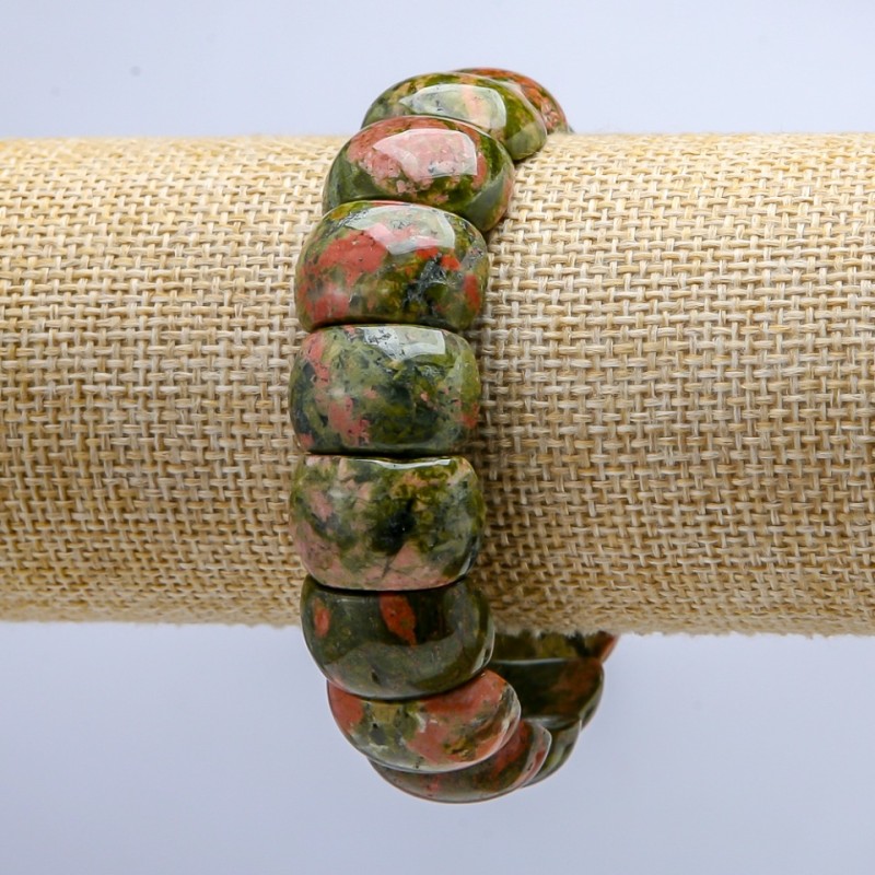 Bransoletka na gumce z naturalnego kamienia heliotropu i unakitu, gładkie ogniwo 20×12 mm+