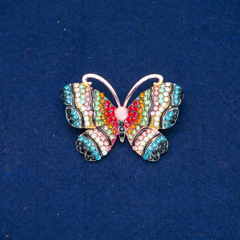 Broszka Motyl z złocistego metalu, kolorowe kryształki i koralik 34×45 mm +