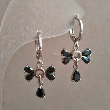 Kolczyki Xuping rodowane z czarnymi kryształami, średnica 14 mm, grubość 28 mm