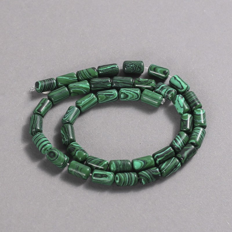 Koraliki malachitowe na nitce (prasowane) – gładkie cylindryczne, średnica 10×6 mm, długość 41 cm