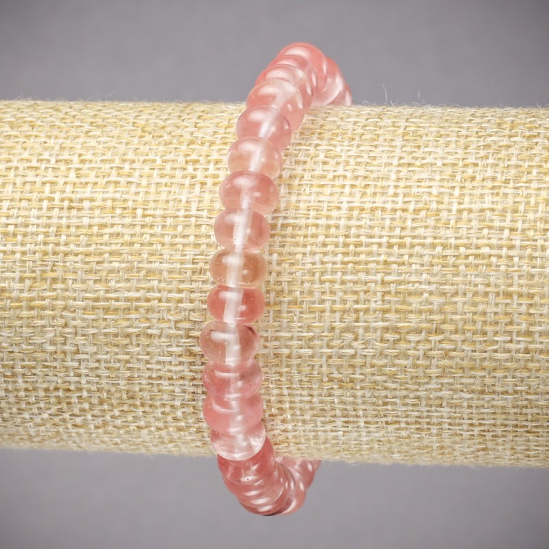 Bransoletka z chalcedonu na elastycznej gumce, gładkie rondelki o wymiarach 8×5 mm, długość 18 cm.