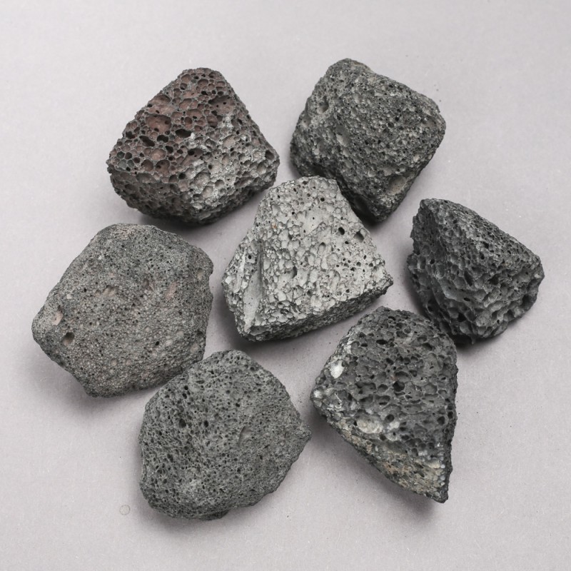 Kamienie lawowe naturalne Lava, średnica 40×30 mm ± (opakowanie 100 g) asortyment rozmiarów