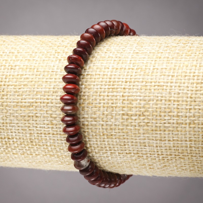 Bransoletka na gumce z naturalnego kamienia – czerwony jaspis, gładkie rondelki, średnica 6×3 mm+
