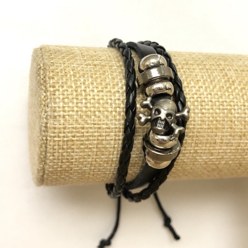 Bransoletka ze skóry ekologicznej z czaszką na ściąganym zapięciu, długość 18-24 cm, czarna