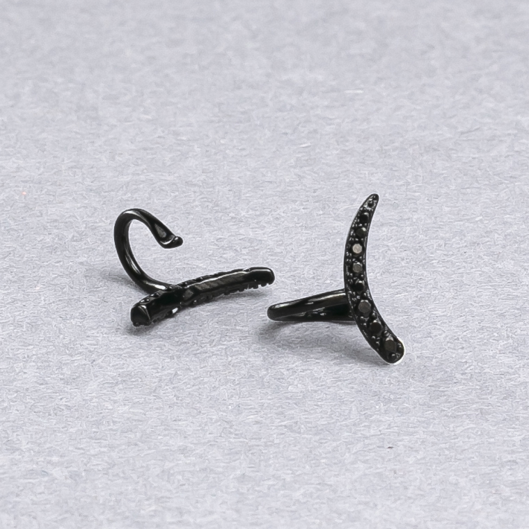 Kaf Xuping czarny rhodium z czarnymi cyrkoniami 10×12 mm +