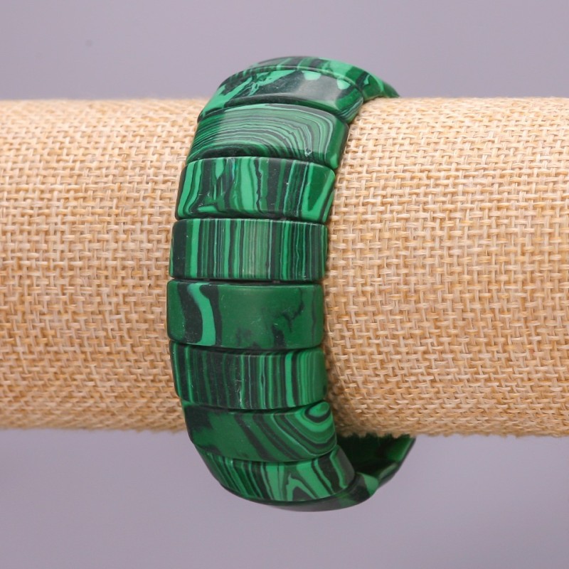 Bransoletka na gumce z malachitu prasowanego, ogniwo 10×25 mm, długość 18 cm