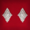 (25 mm) Damskie kolczyki sztyftowe z białymi cyrkoniami na jasnym metalu, ślubne i wieczorowe, w kształcie wydłużonego rombu