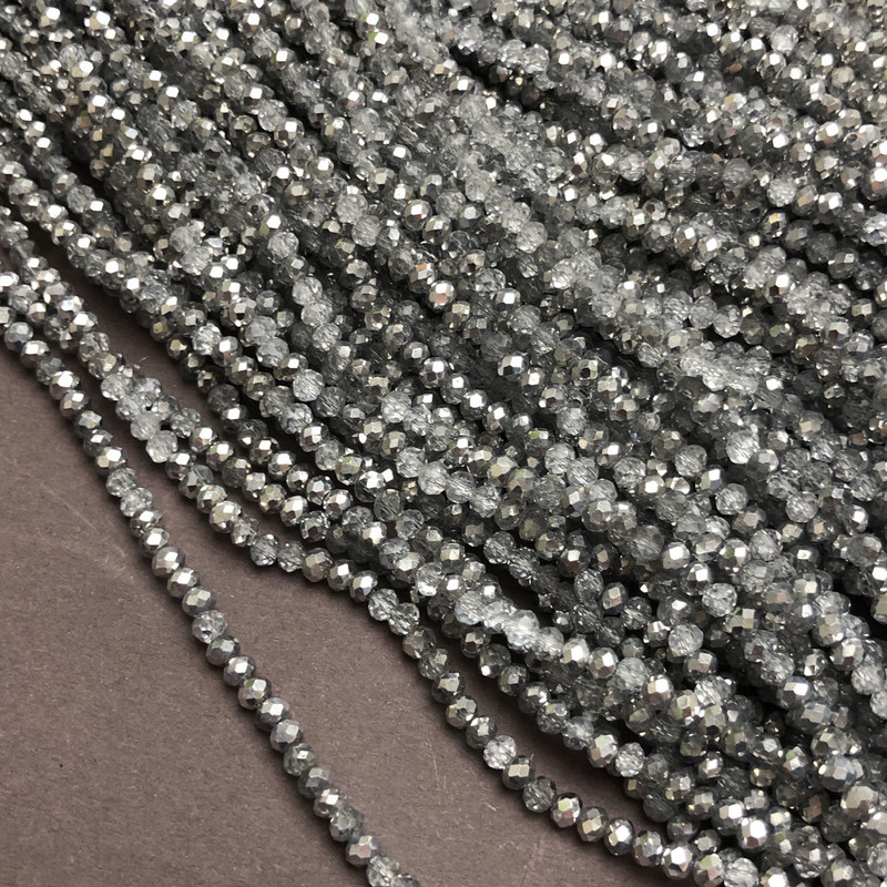 Koraliki czeskiego kryształu na nitce, jasnoszary mix, przejrzyste z powłoką nanoszoną, fasetowane rondelki, średnica 3 × 2,5 mm, długość 36 cm +