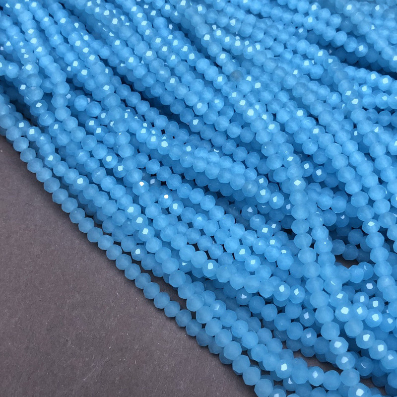Koraliki czeskiego kryształu na żyłce w niebieskim odcieniu, matowy fasetowany rondel, średnica 3,5×3 mm, długość 36–38 cm