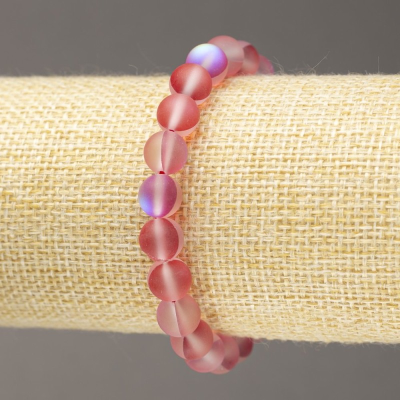 Bransoletka na gumce z opalowego szkła, gładkie czerwone kuleczki, matowe, średnica około 8 mm, długość 18 cm