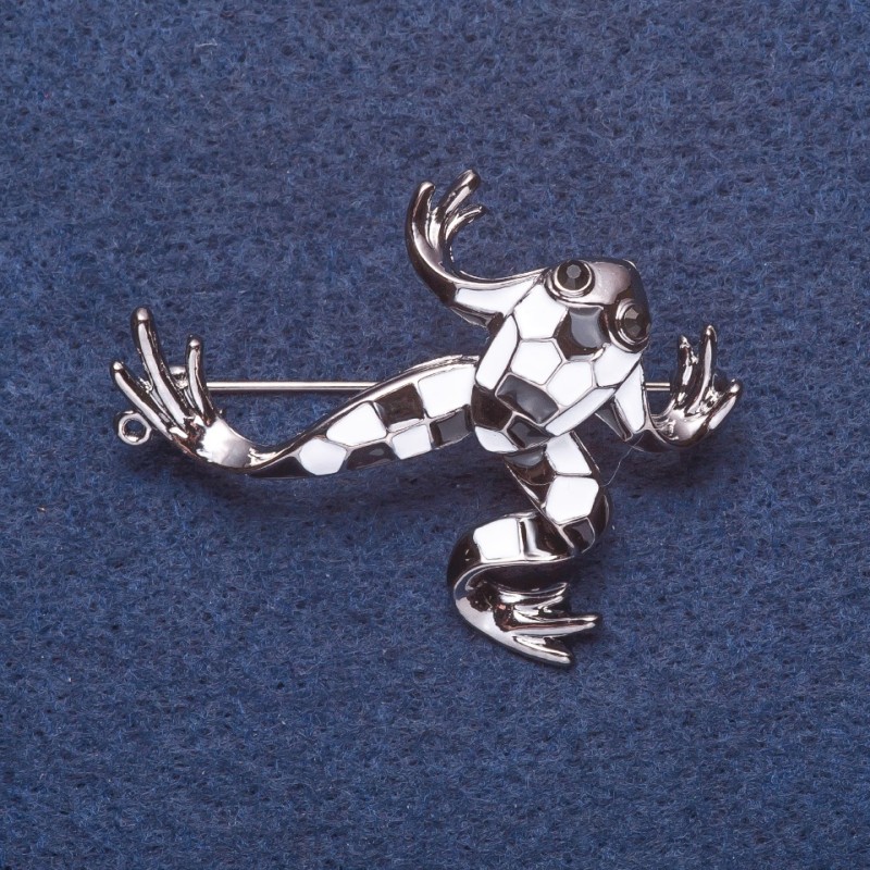 Broszka „Żaba Domino” kolor metalu: srebro 4×4 cm