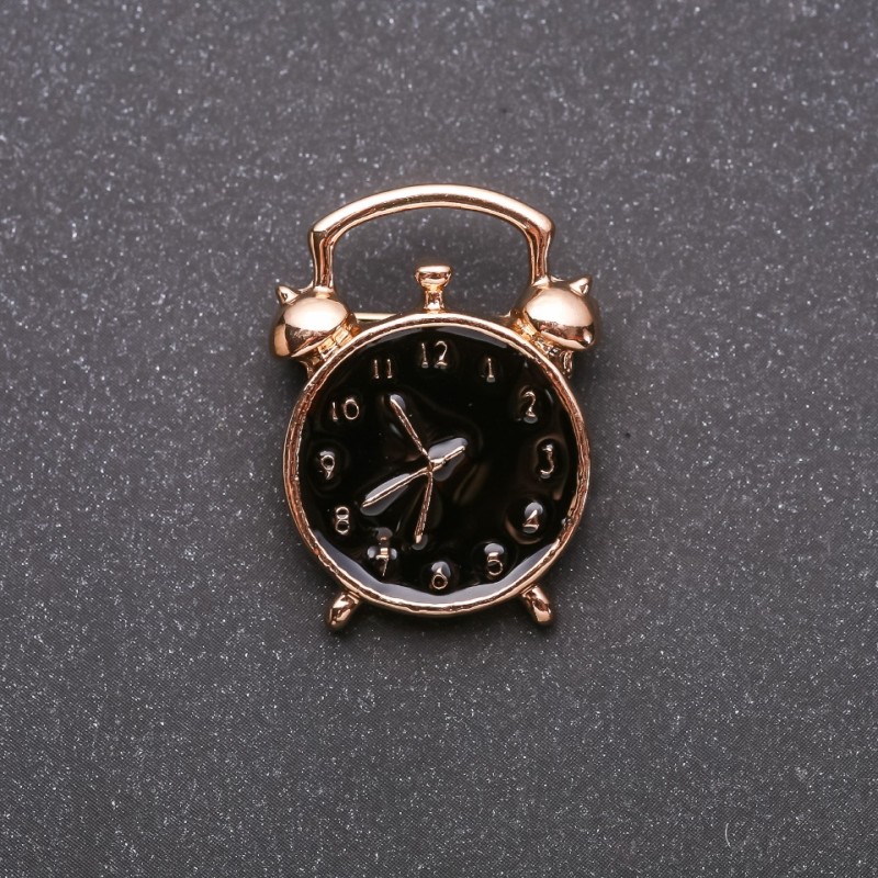 Broszka Zegarki Budzik – czarna emalia, żółty metal 20×27 mm