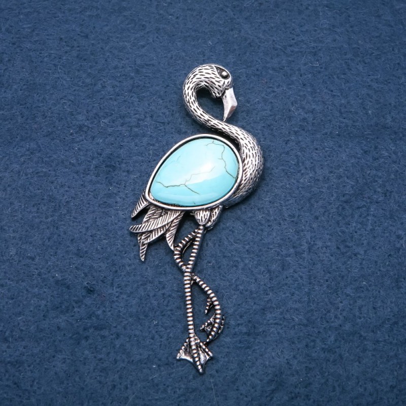 Broszka-wisiorek Flamingo z turkusem sztucznym (85×30 mm)