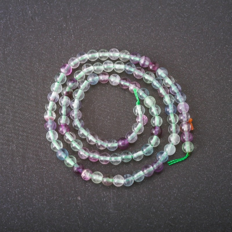 Koraliki z naturalnego kamienia fluorytu – gładka kula, średnica 5 mm (+/-), długość 38 cm