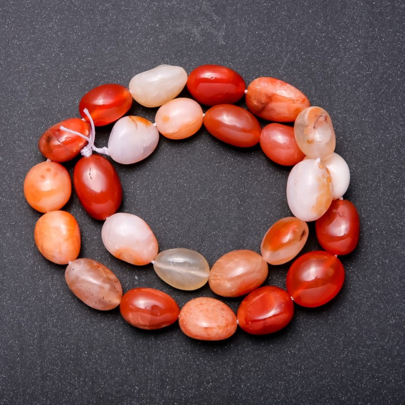 Koraliki z naturalnego kamienia karneol, duża łezka, rozmiar 10×14 mm, długość 38 cm