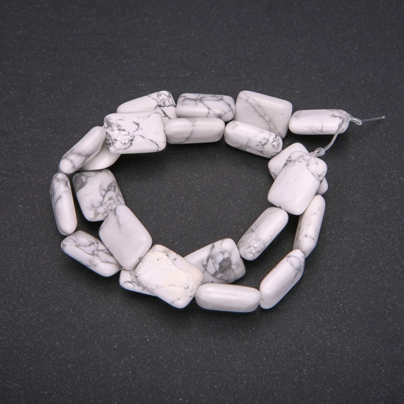 Koraliki z naturalnego kamienia kaolon prostokątne 13×18 mm, długość 38 cm (±)