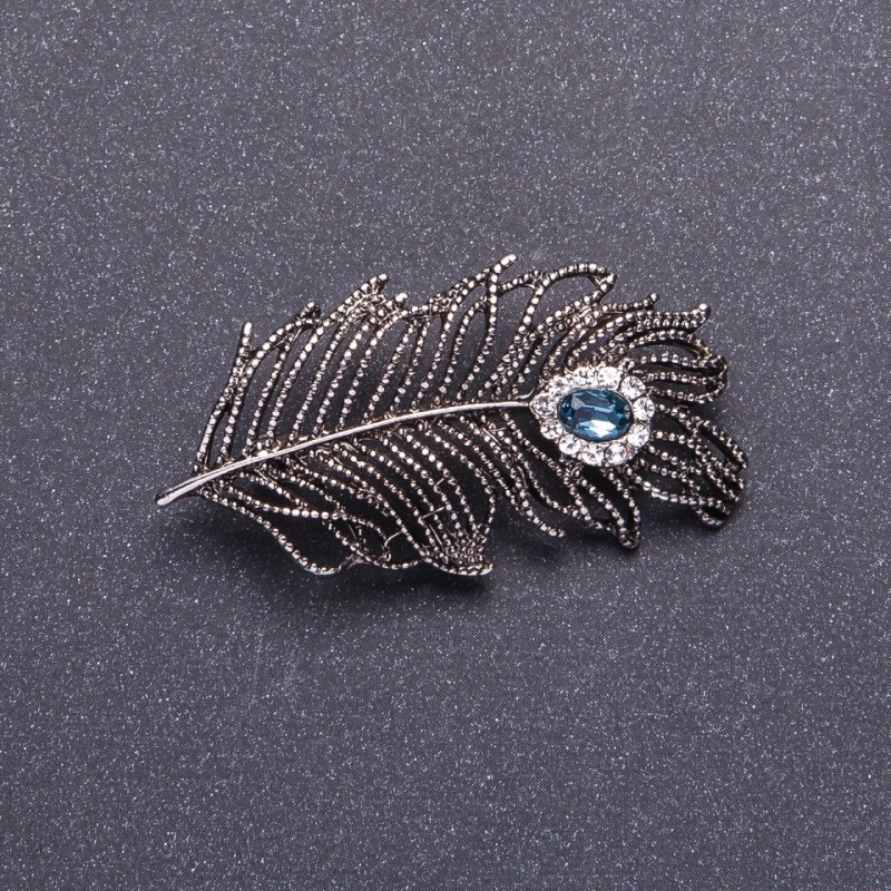 Broszka «Srebrne pióro» kolor metalu srebrzysty 5×2,5 cm