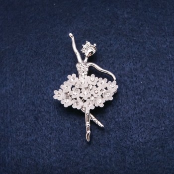 Broszka Baletnica 34×55 mm, z kryształkami, kolor biały, metal srebrzysty
