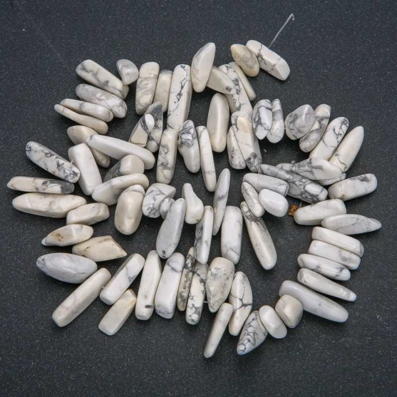 Nitka z naturalnego kamienia Kaholong — drobinka «igła», średnica 20×8 mm, długość 40 cm +