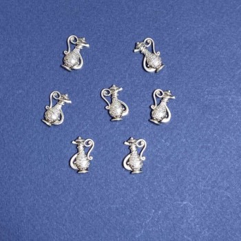 Okucia jubilerskie Zawieszka Dzbanek 1,8 cm fas. 20 g +/- 18 szt.