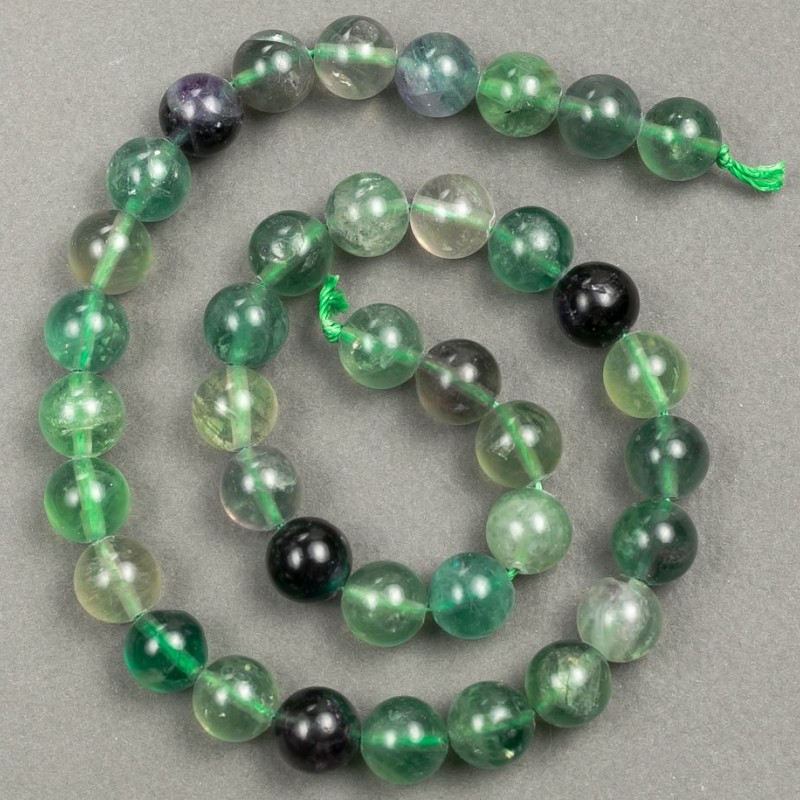 Naturalny kamień fluoryt – koraliki na nitce, średnica 10 mm, długość 39 cm +