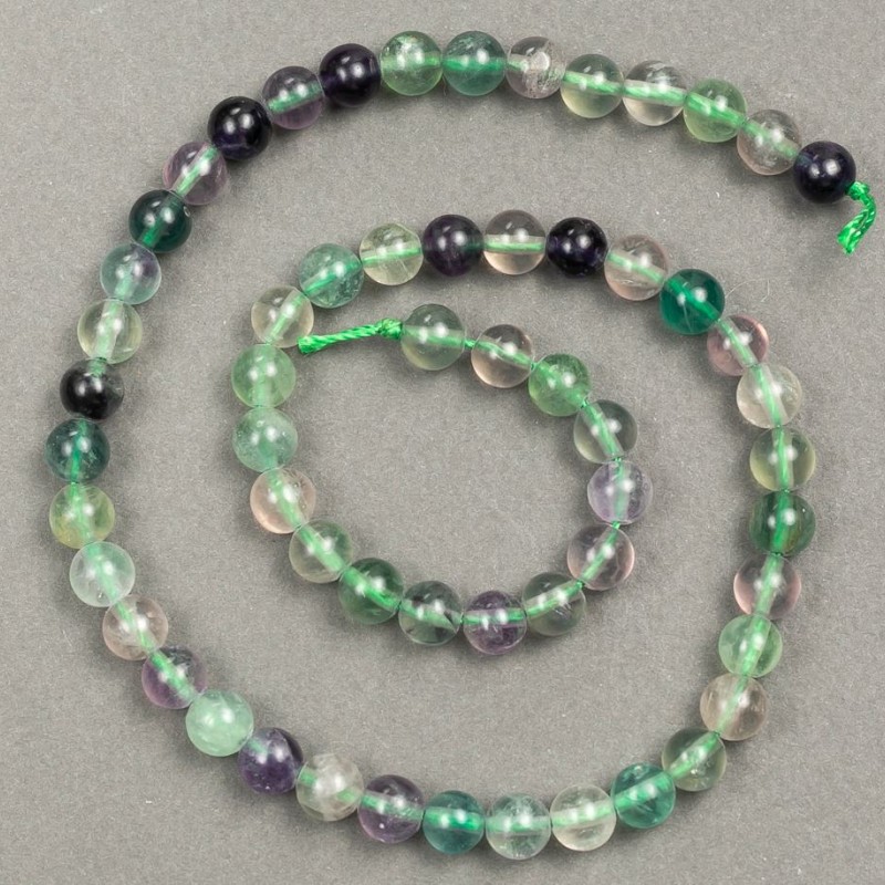 Naturalny kamień fluoryt - koraliki na nitce, średnica 6 mm, długość 38 cm +