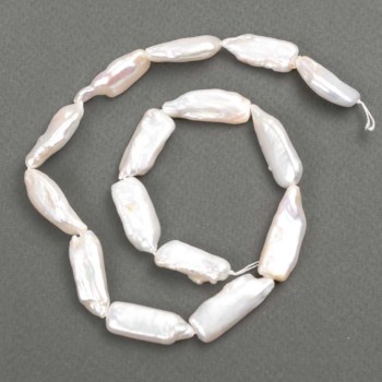 Barokowe perły z odcieniem benzynowym o średnicy 26-32×10-11 mm, długość 39 cm