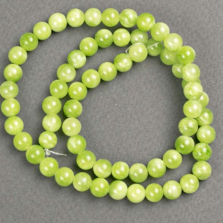 Koraliki onyks (sztuczny akryl) na żyłce, gładka kulka, średnica 6 mm +/-; długość 40 cm.