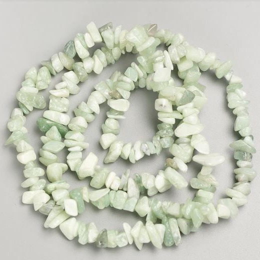 Koraliki onyksowe na żyłce – drobiny, naturalny kamień, Ø14×6–6×3 mm (±), długość 80 cm+
