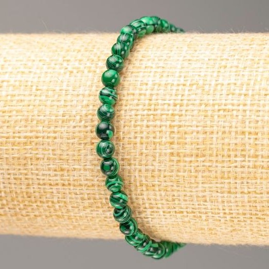 Bransoletka z malachitu (prasowana) gładkie kulki o średnicy 4,5 mm, długość 18 cm na elastycznej gumce