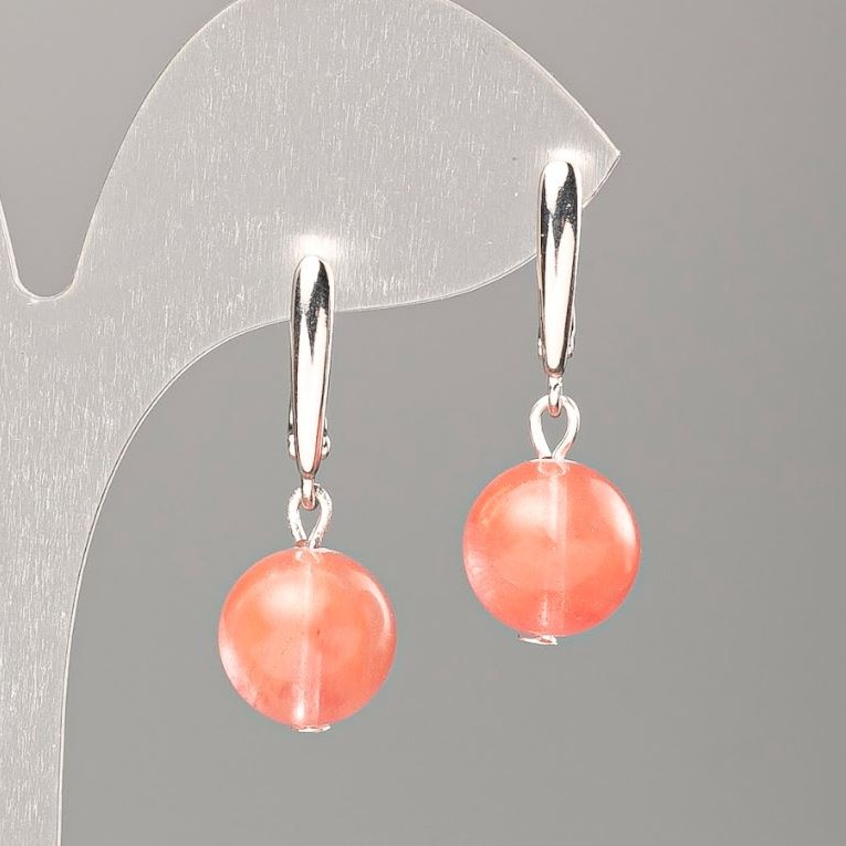 Kolczyki z chalcedonu sztucznego – gładkie kulki, średnica około 12 mm, długość 31 mm+