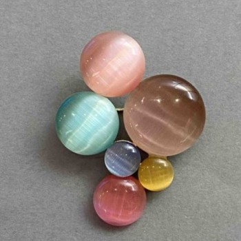 Broszka Akcent, kamień kocie oko, wielobarwny, srebrny metal 45×35 mm