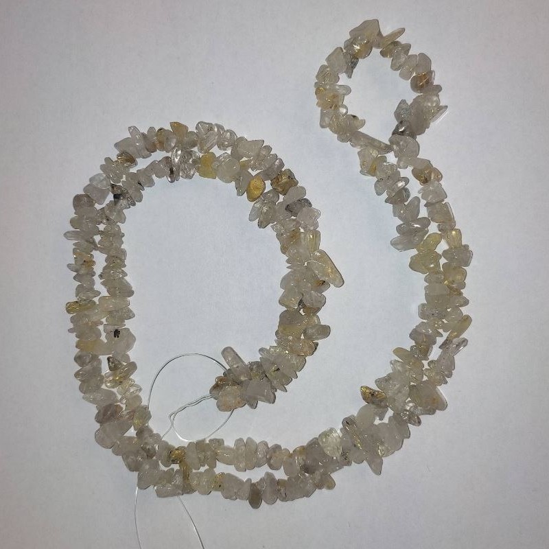 Koraliki z kwarcu rutylowego włosistego, naturalny kamień, drobne fragmenty na żyłce, średnica 8×4 mm, długość 84 cm +