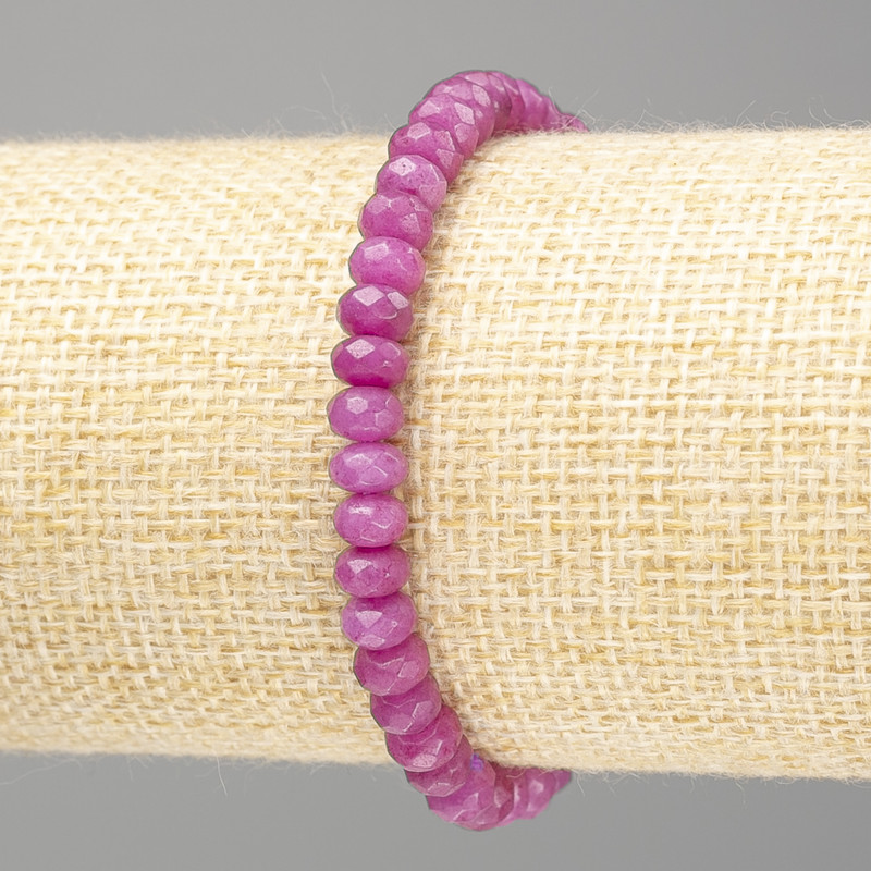 Bransoletka z turmalinu syntetycznego, ciemnoróżowego, fasetowanych rondeli, o średnicy 6×4 mm, długość 18 cm (elastyczna)