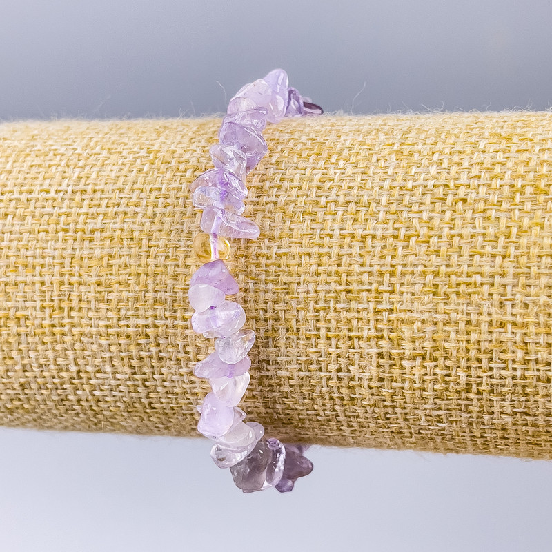 Bransoletka z ametystu, drobiny kamienia, średnica 5×2 mm, długość 18 cm (elastyczna)