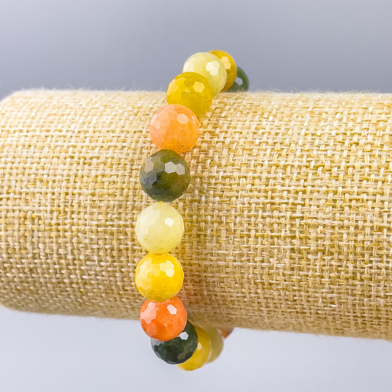 Bransoletka «Asorty» z naturalnych kamieni, fasetowana kulka, średnica 10 mm, długość 18 cm (rozciągliwa)