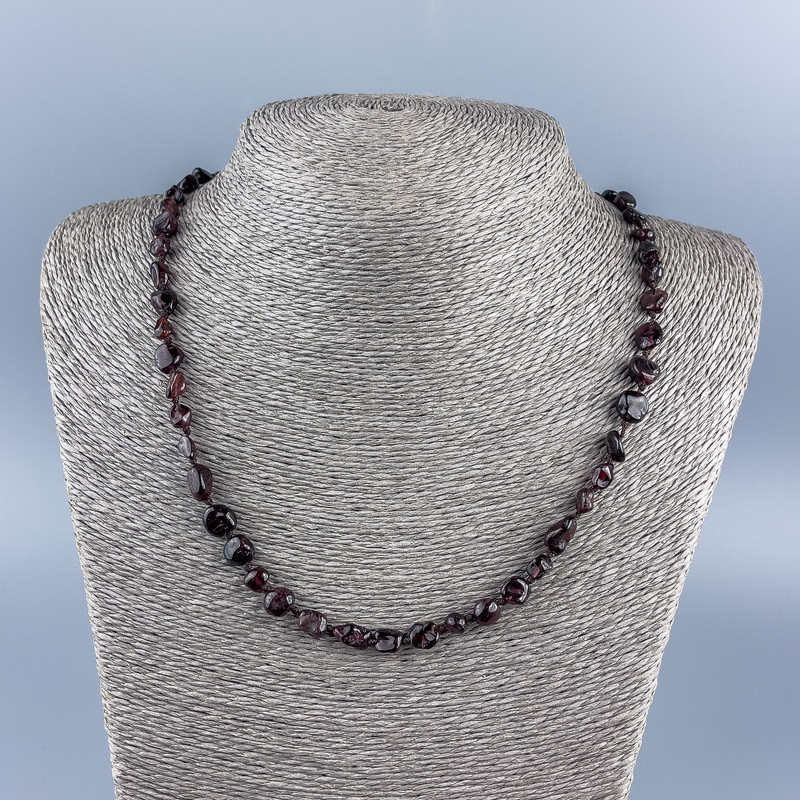 Naszyjnik z naturalnego kamienia granatu, 8×7 mm, długość 48 cm