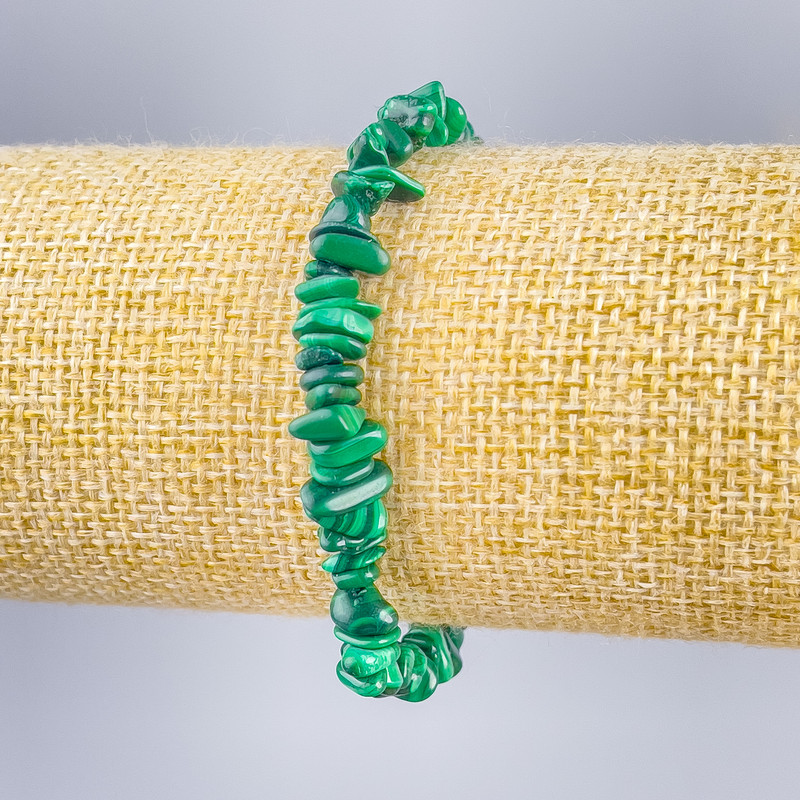 Bransoletka z malachitu, naturalny kamień, drobne fragmenty, średnica 6×3 mm, długość 18 cm (elastyczna)